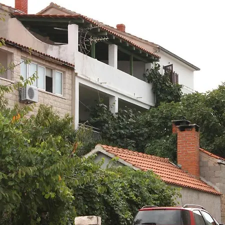5667c דירה סופטאר