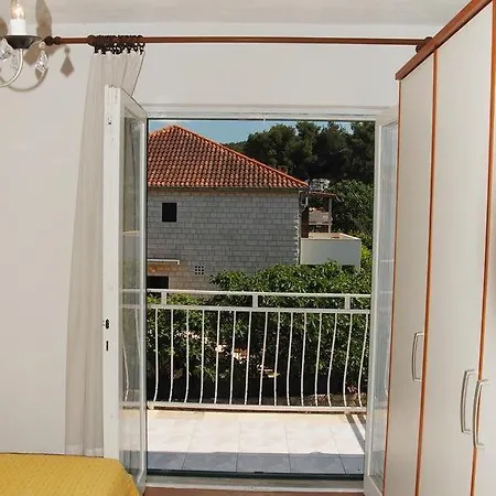 5667c * סופטאר